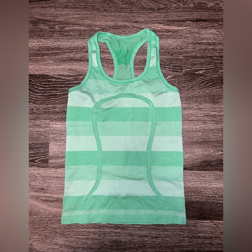 Lululemon swiftly tank